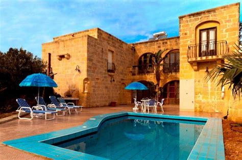 unique gozo farmhouses.